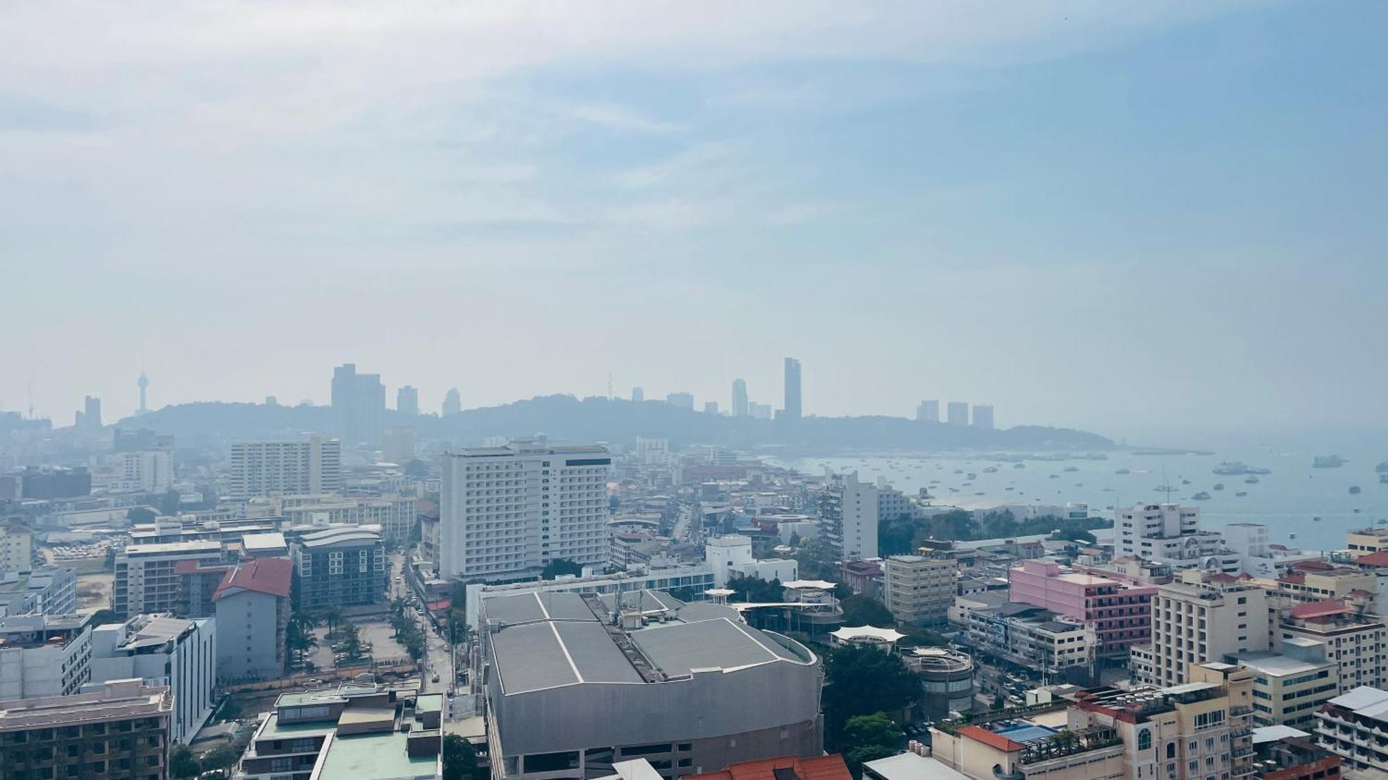 The Base 1 Bed 1 Bath Appartamento Pattaya Esterno foto