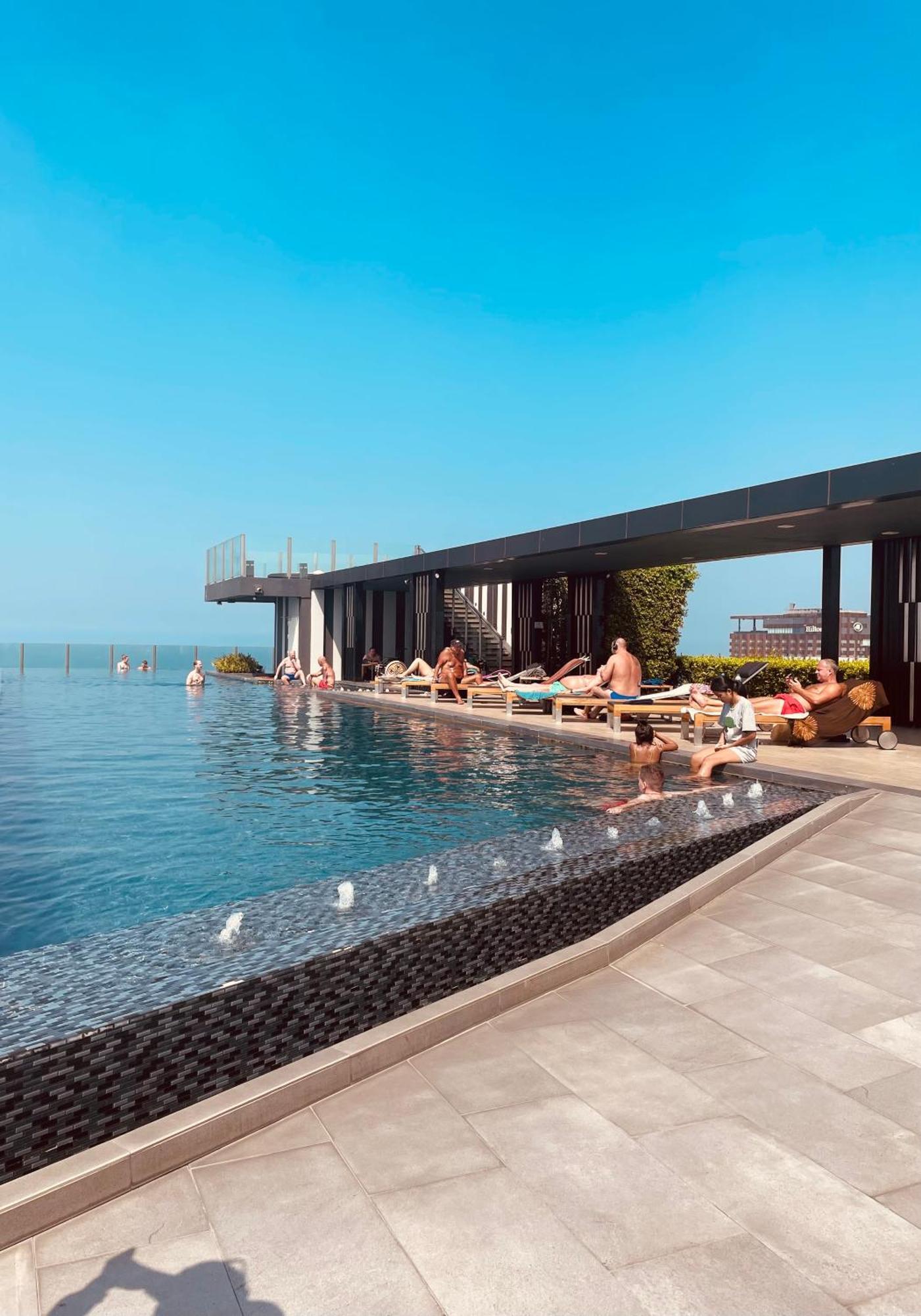 The Base 1 Bed 1 Bath Appartamento Pattaya Esterno foto