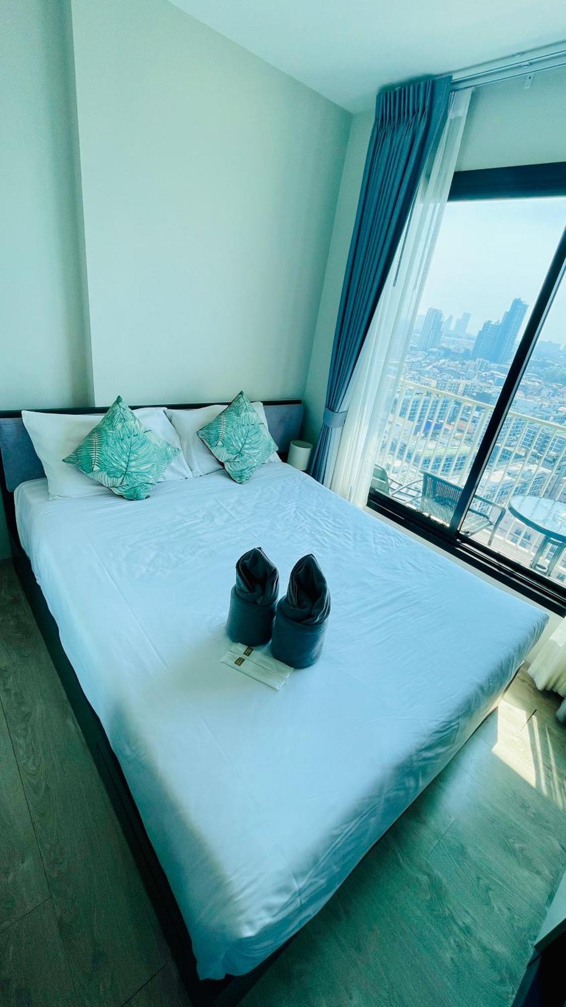 The Base 1 Bed 1 Bath Appartamento Pattaya Esterno foto