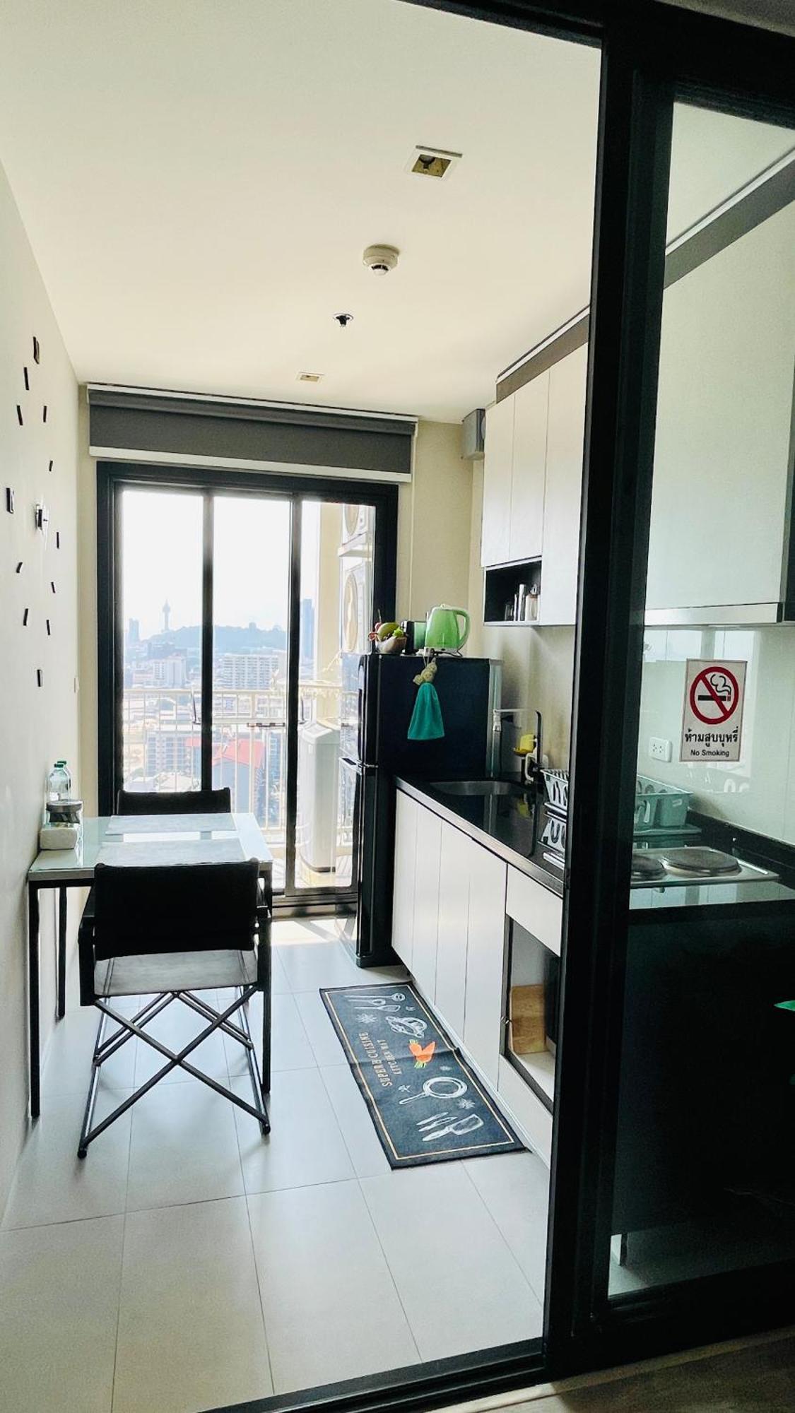 The Base 1 Bed 1 Bath Appartamento Pattaya Esterno foto